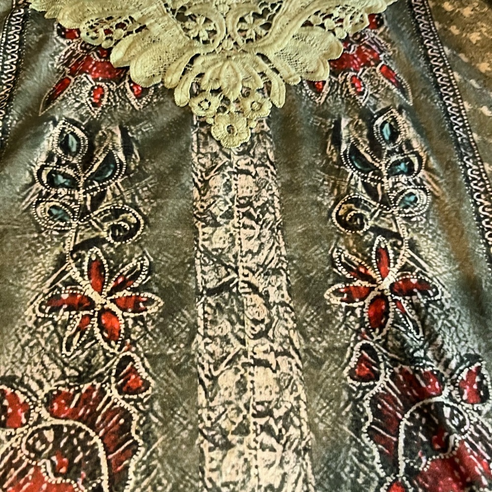 Olive Embroidered Long Sleeve Blouse - Picture 3 of 4
